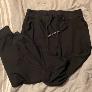 Womens Medcouture jogger scrub pants